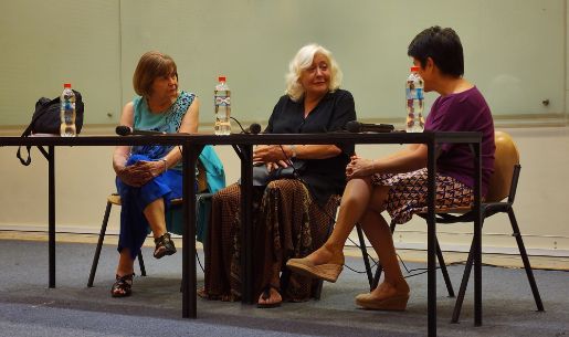 Conversatorio sobre mujeres y periodismo en la UC