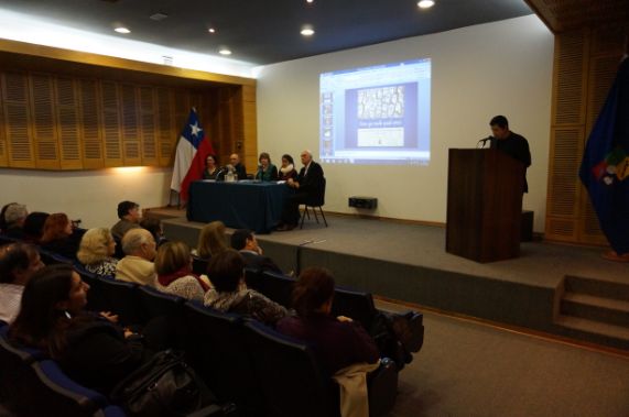 El aniversario de la Escuela de Periodismo contempló el lanzamiento del libro Para que Nadie Quede Atrás