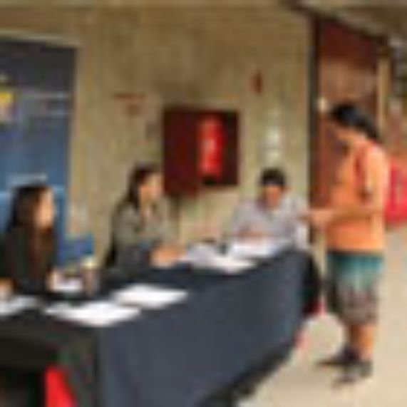 164 estudiantes asisten a cursos de Verano de Educación Continua