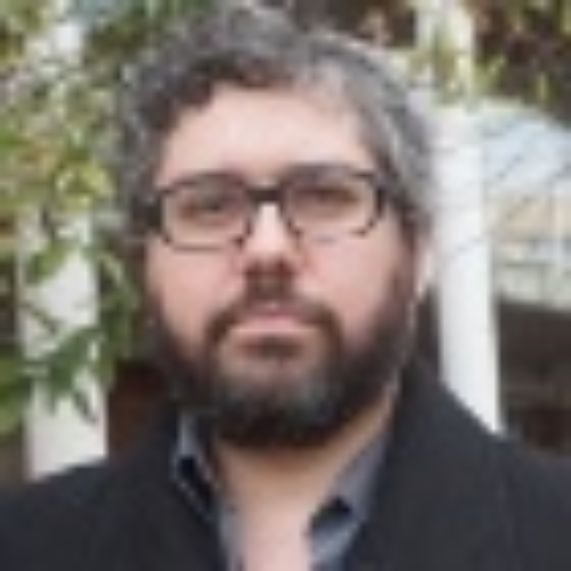 Profesor Luis Horta, coordinador de la Cineteca de la Universidad de Chile y participante en la iniciativa. 
