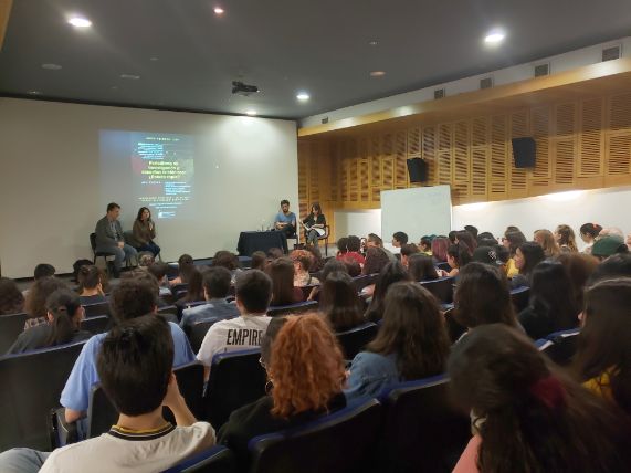 Foro Periodismo de Investigación y Escuchas Telefónicas: ¿Estado Espía?