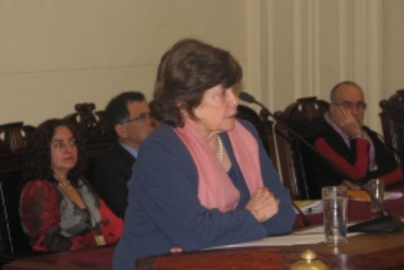 María Olivia Mönckeberg, Directora del ICEI