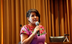 Loreto Bravo, impulsora del proyecto Rhizomatica. 