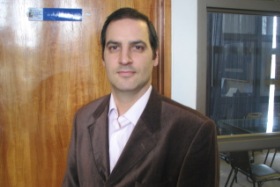 Profesor Laureano Checa.